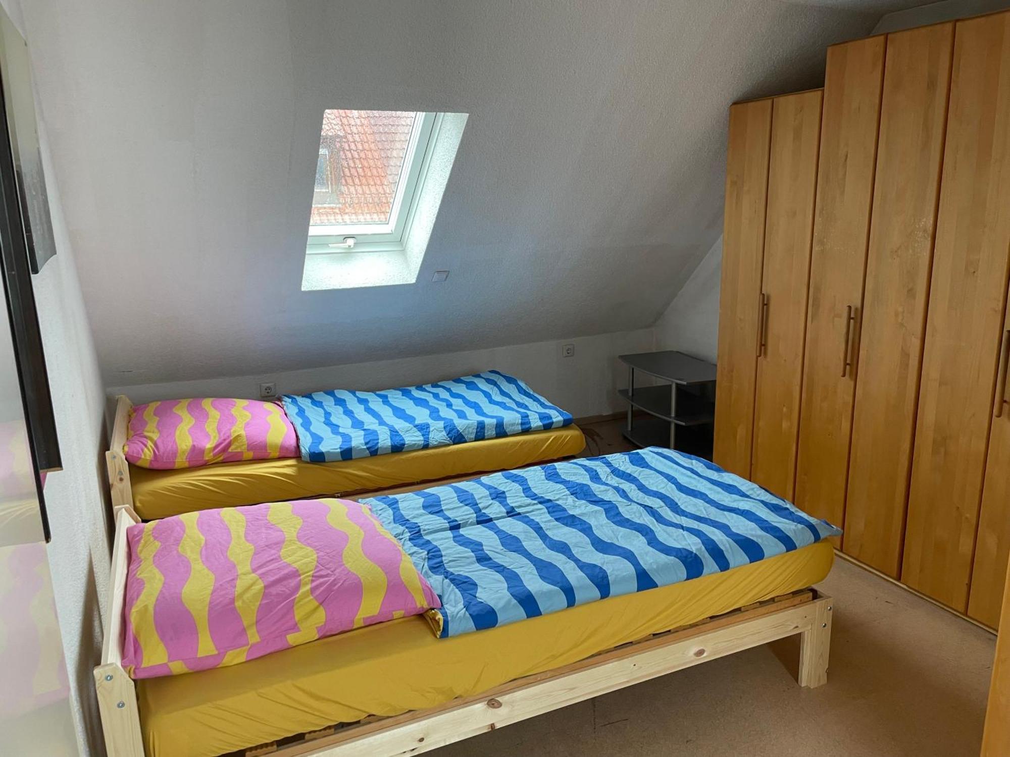 Haus Dambacher - Arbeiter-Monteurzimmer Nuertingen Buitenkant foto