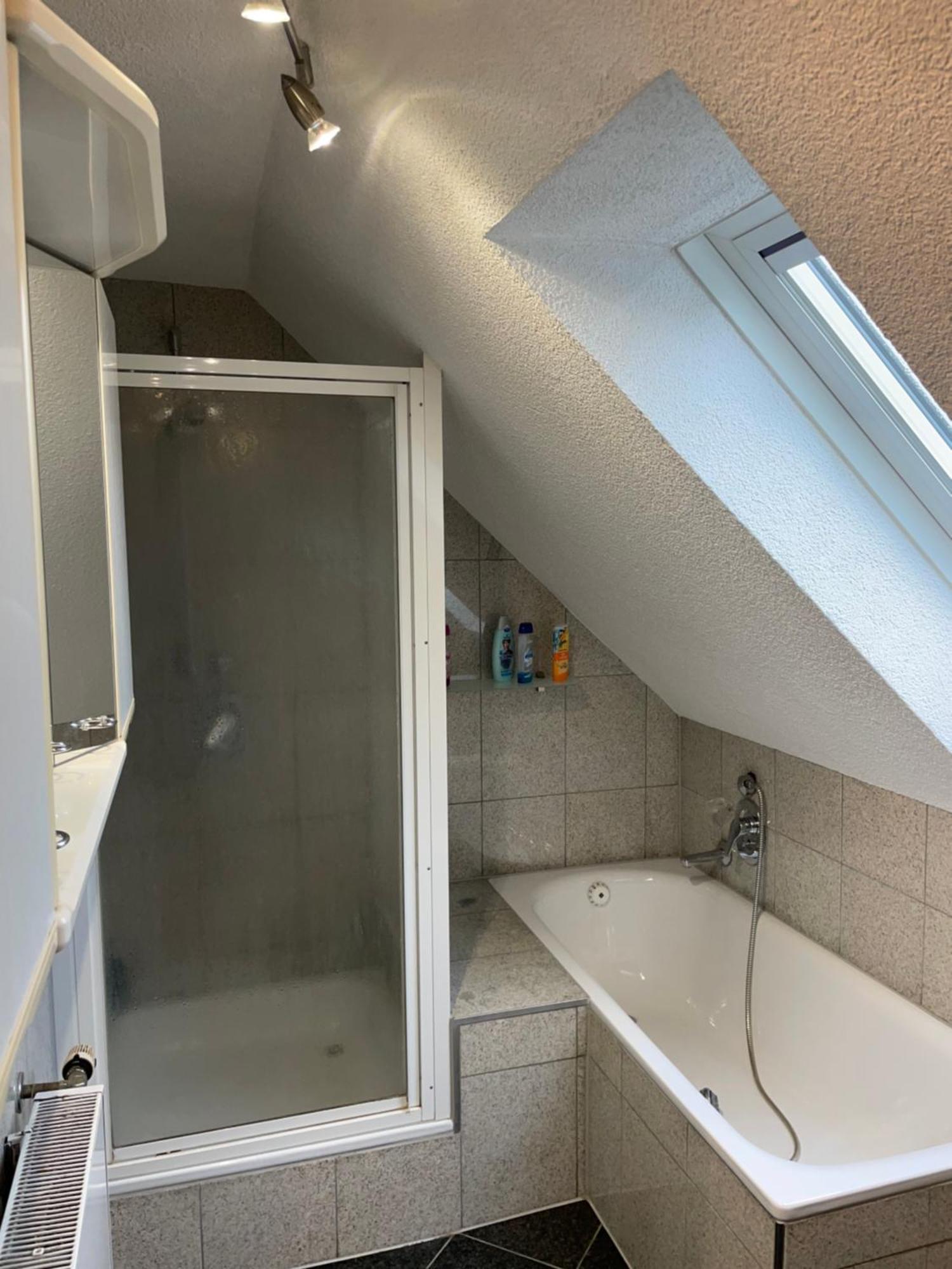 Haus Dambacher - Arbeiter-Monteurzimmer Nuertingen Buitenkant foto