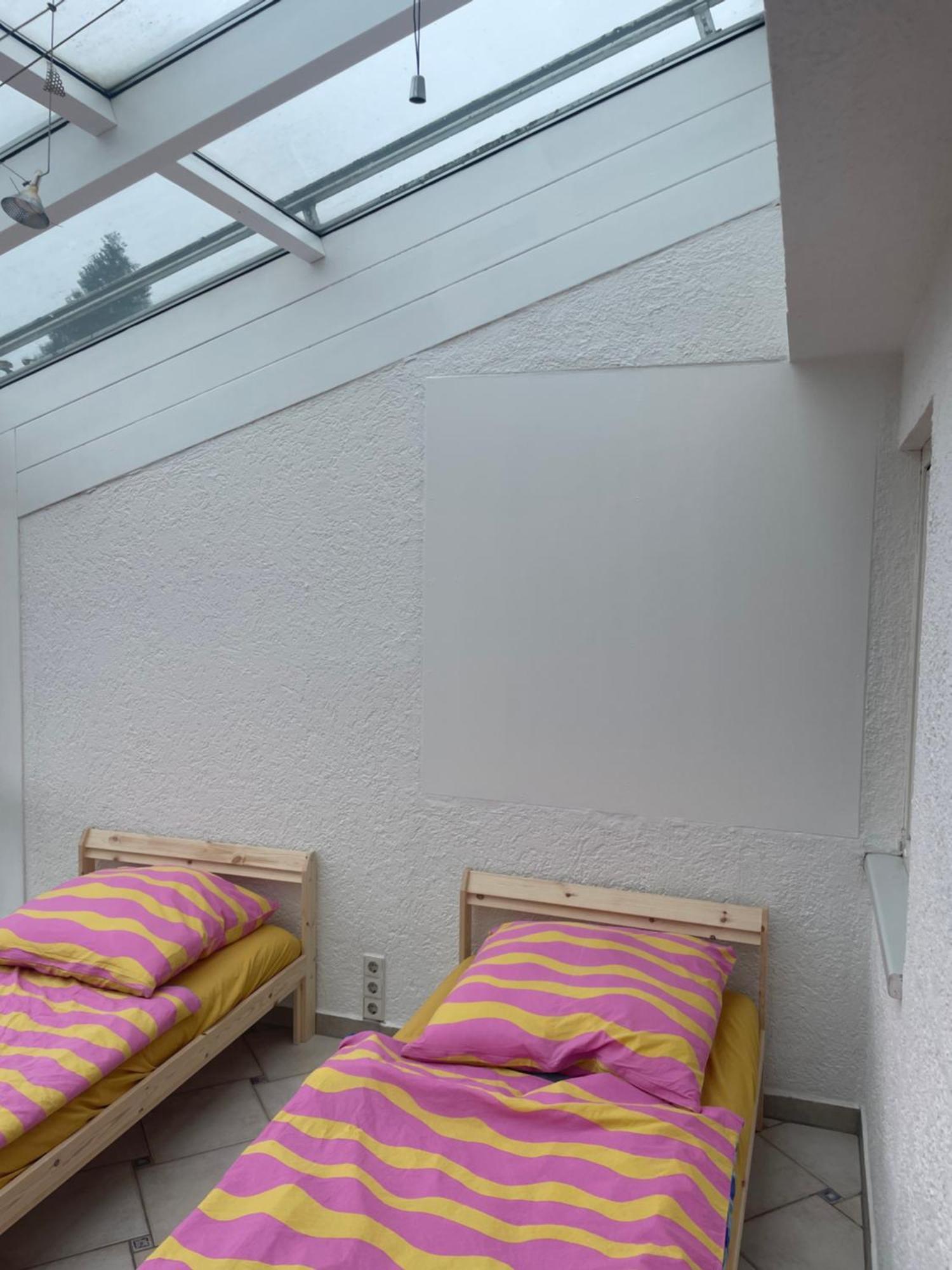 Haus Dambacher - Arbeiter-Monteurzimmer Nuertingen Buitenkant foto